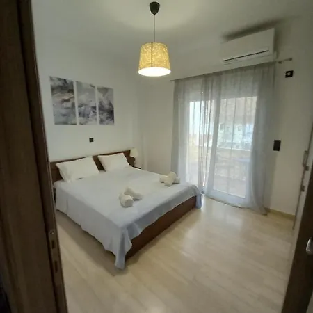 Eva Apartman Kalamáta